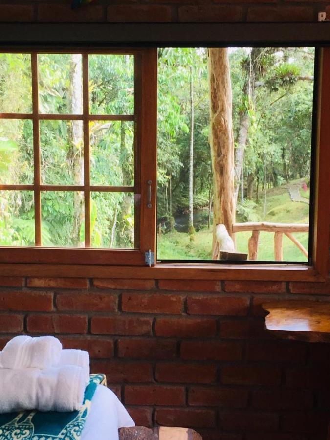 La Casa Del Rio B&B Puyo Bagian luar foto